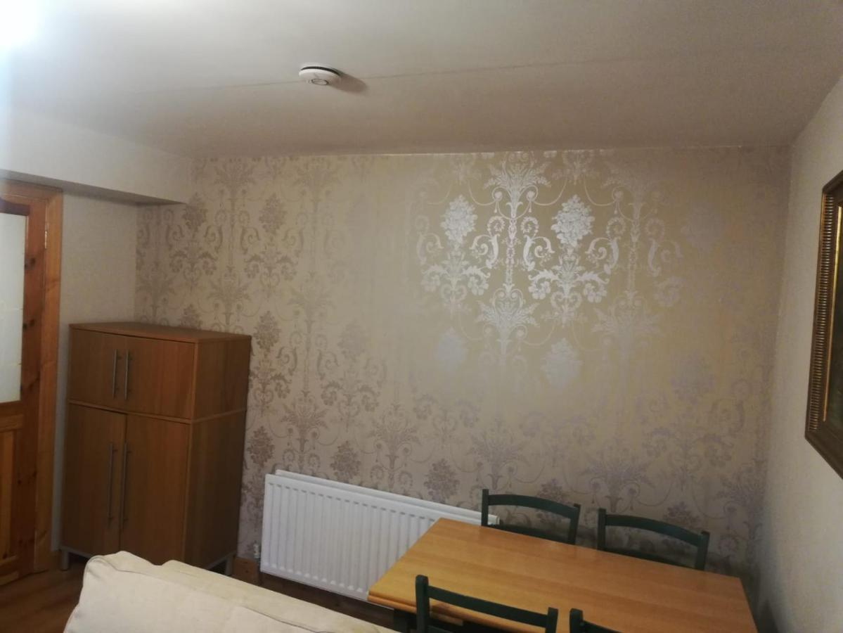 Cosy Apartment Холивуд Экстерьер фото